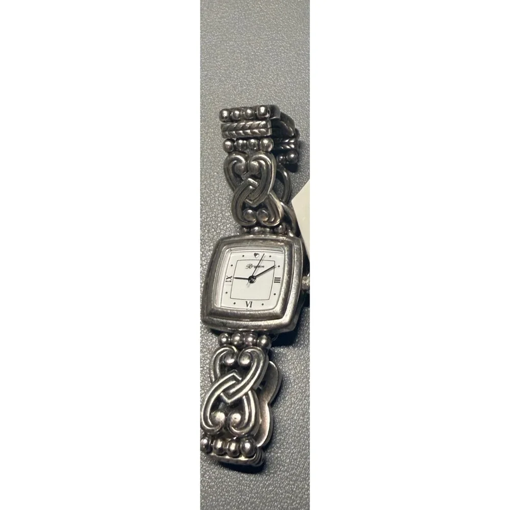 Brighton Santa Rosa Silver Tone Heart Scroll‎ Toggle Link Bracelet Watch Analog